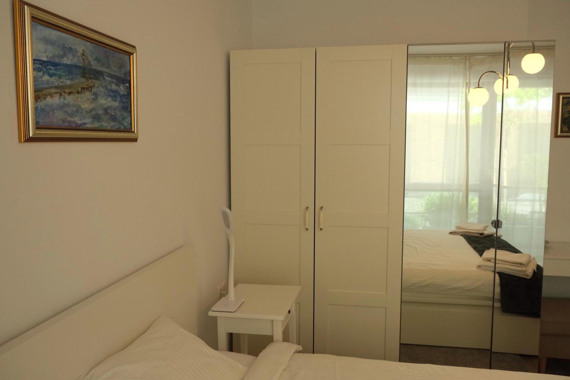 Bucharest Booking Apartments-Self Check-In Ngoại thất bức ảnh