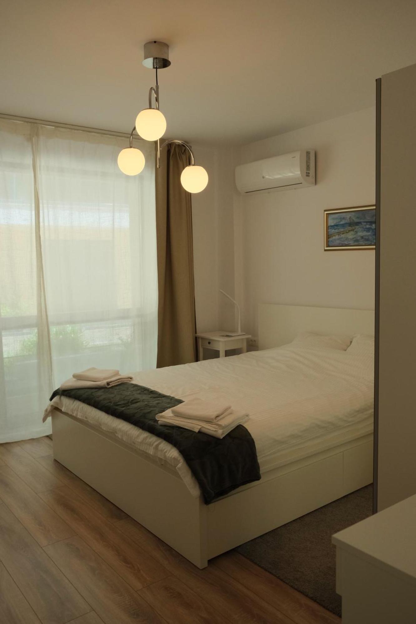 Bucharest Booking Apartments-Self Check-In Ngoại thất bức ảnh