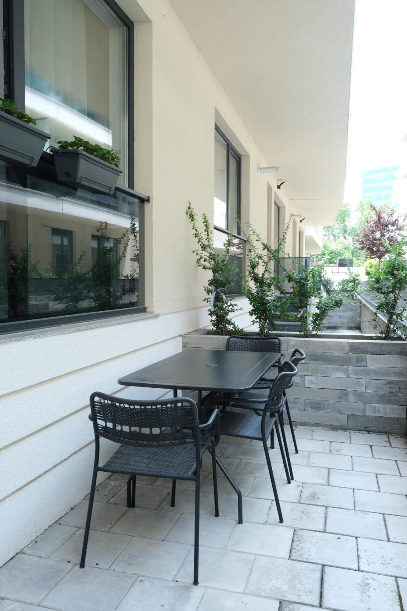 Bucharest Booking Apartments-Self Check-In Ngoại thất bức ảnh
