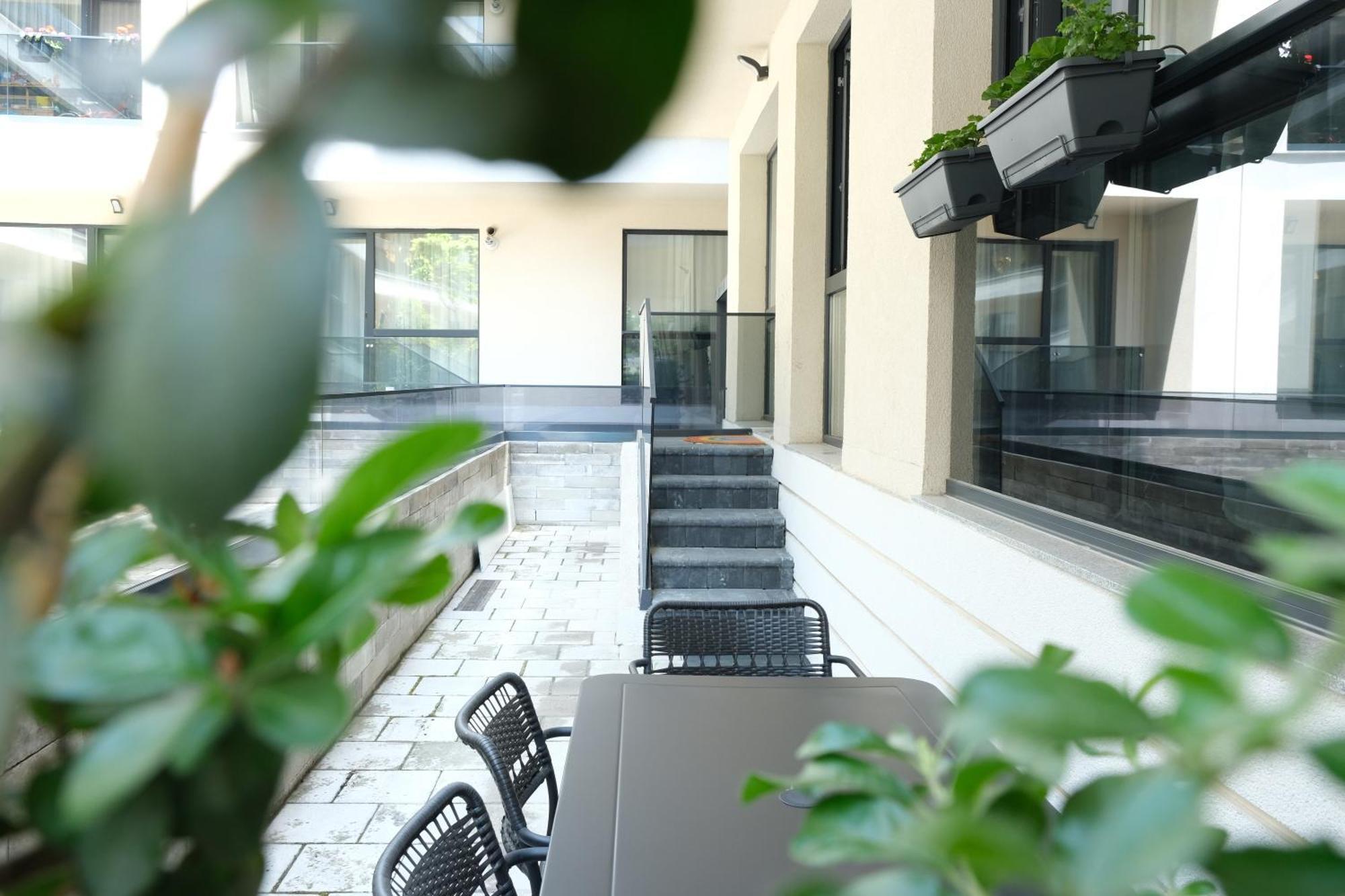 Bucharest Booking Apartments-Self Check-In Ngoại thất bức ảnh