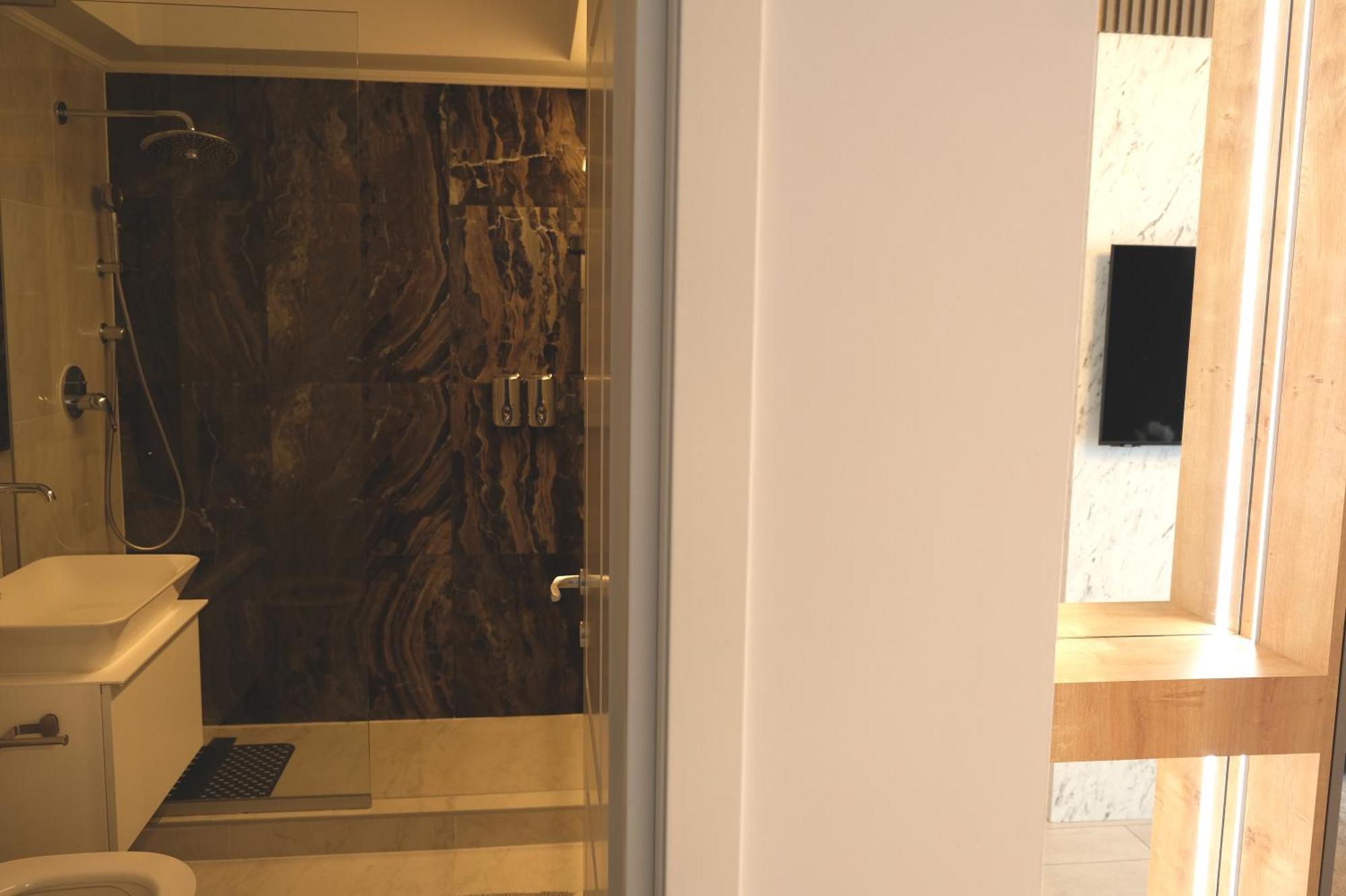 Bucharest Booking Apartments-Self Check-In Ngoại thất bức ảnh